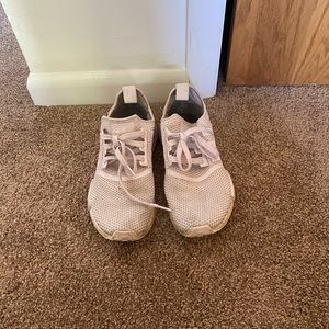 NMD R1 Sneaker
ADIDAS